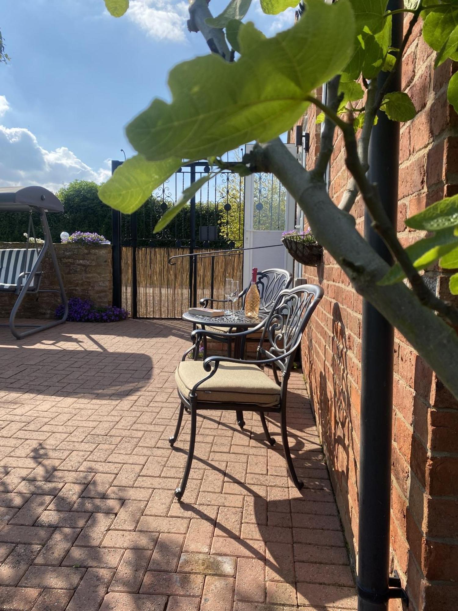 Betula Views Studio Newent Exterior foto